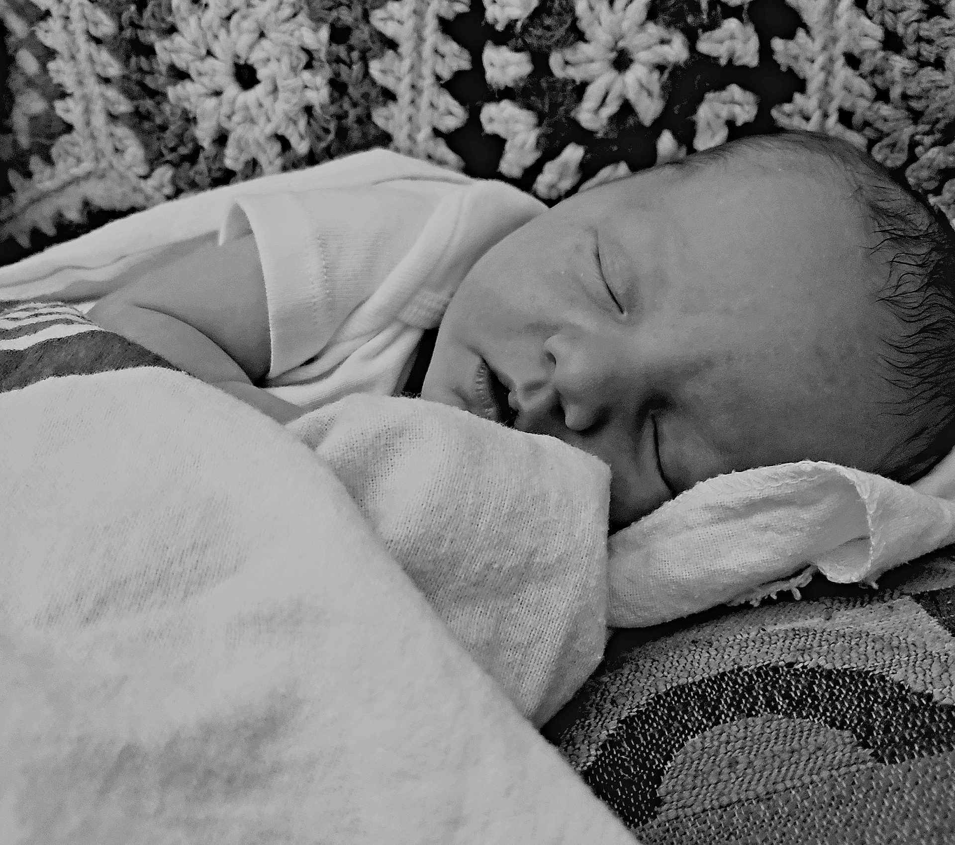 Kavick joined the competition — help win amazing prizes! baby, sleeping, blanket, crochet, texture, face, infant, peaceful, cozy, rest, portrait, newborn, soft, comfort, closeup, child, napping, monochrome, fabric, head