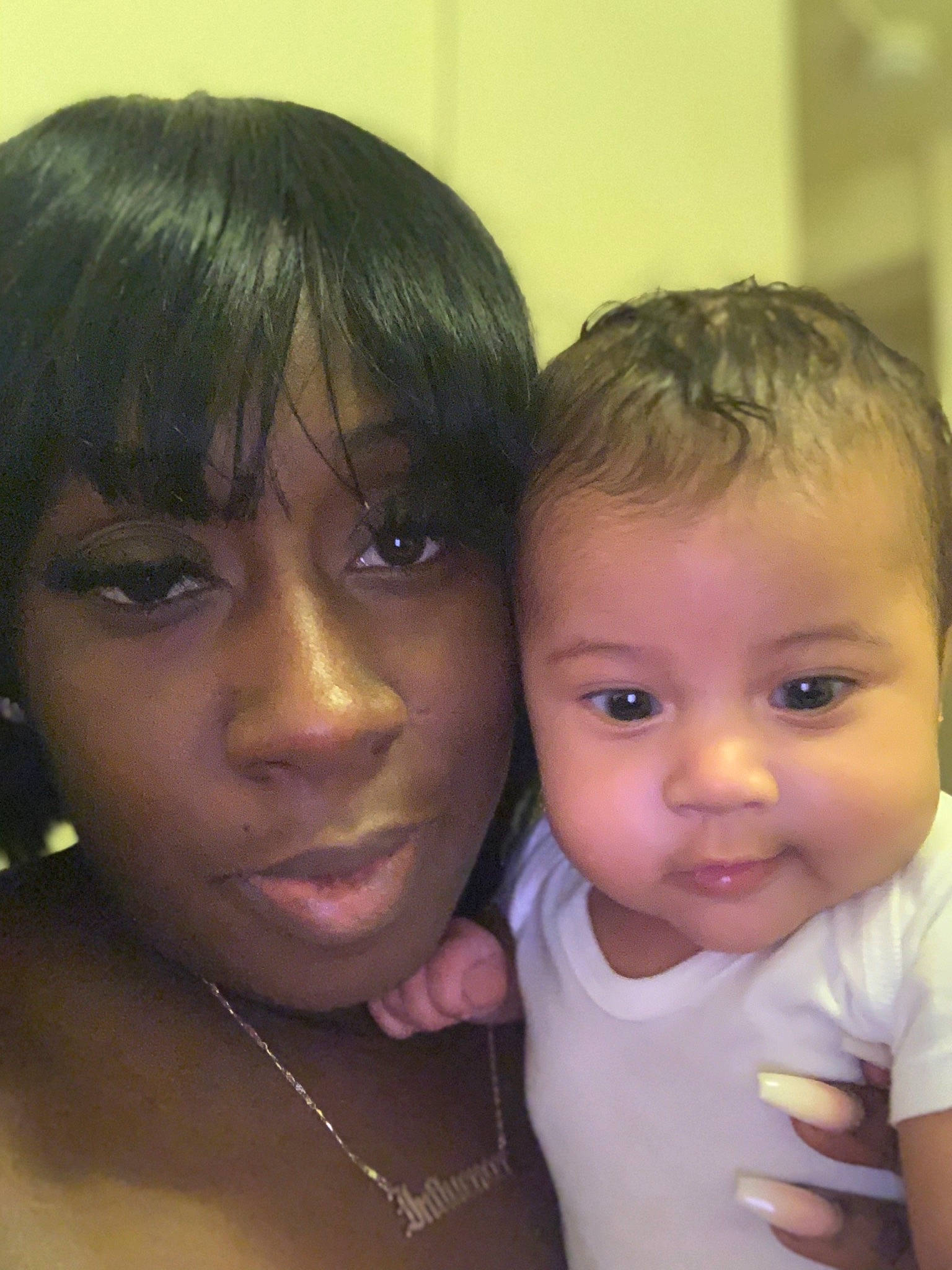 Jazelle is registered to the contest to win money with this photo: black_hair, cheek, child, chin, eye, eyebrow, face, forehead, fun, hair, happy, head, iris, lip, mother, mouth, nose, person, skin, smile