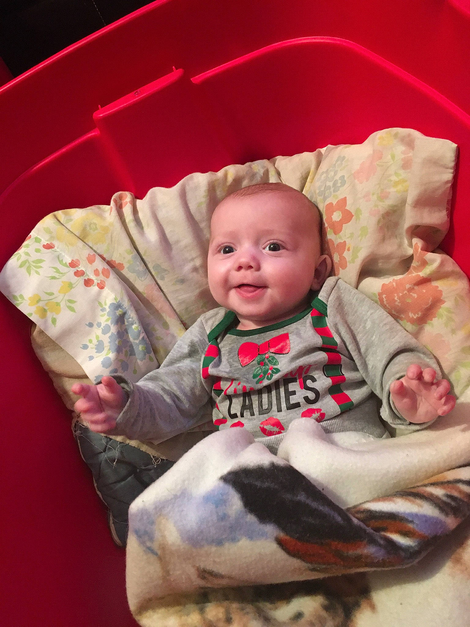 Kacen is registered to the contest to win money with this photo: baby, cheek, child, person, sitting, skin, smile, toddler