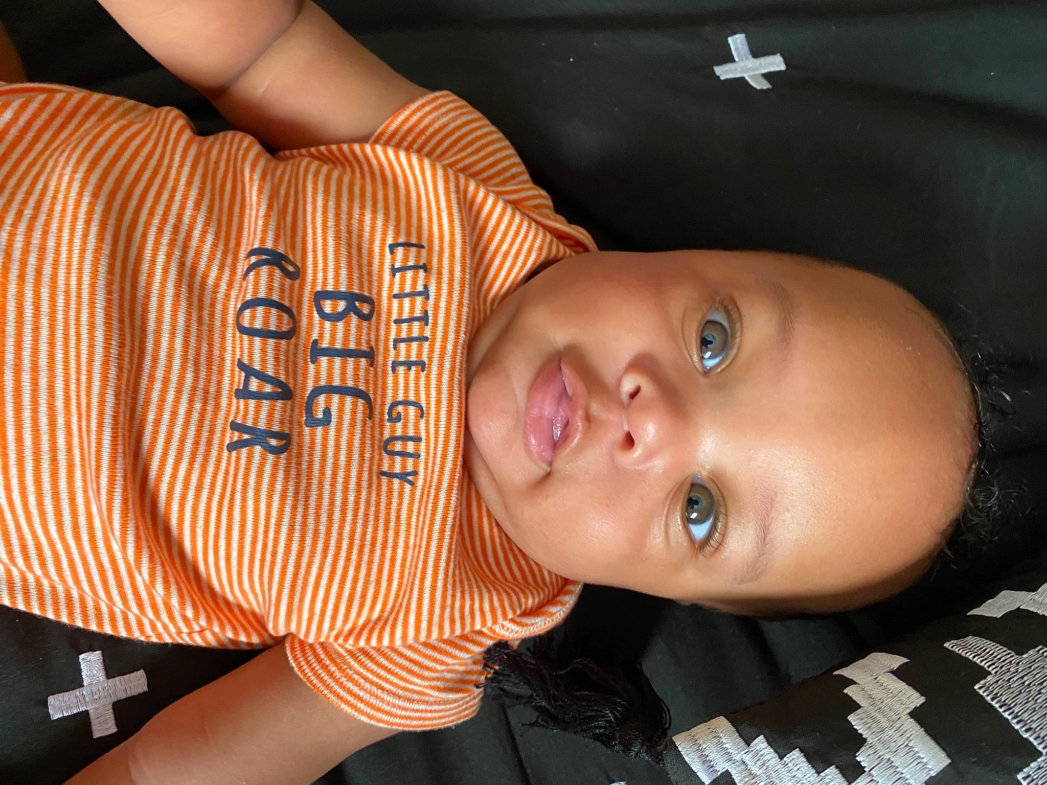 Atlan is registered to the contest to win money with this photo: arm, cheek, eyebrow, face, flash_photography, forehead, happy, human_body, iris, lip, mammal, mouth, muscle, neck, nose, organ, person, product, skin, sleeve