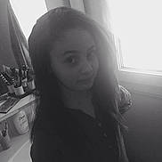 Shana participe au concours pour gagner de l'argent avec cette photo :