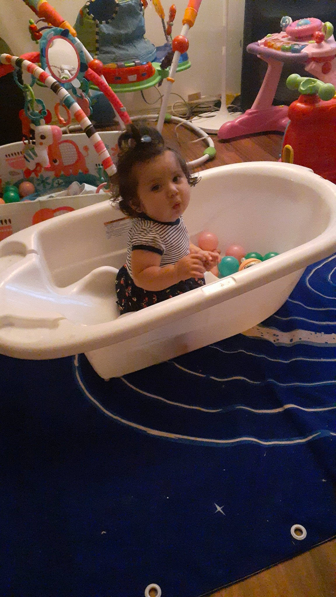 Karlee is registered to the contest to win money with this photo: baby, baby_products, bathtub, child, fun, leisure, person, play, product, recreation, room, toddler, toy, vacation