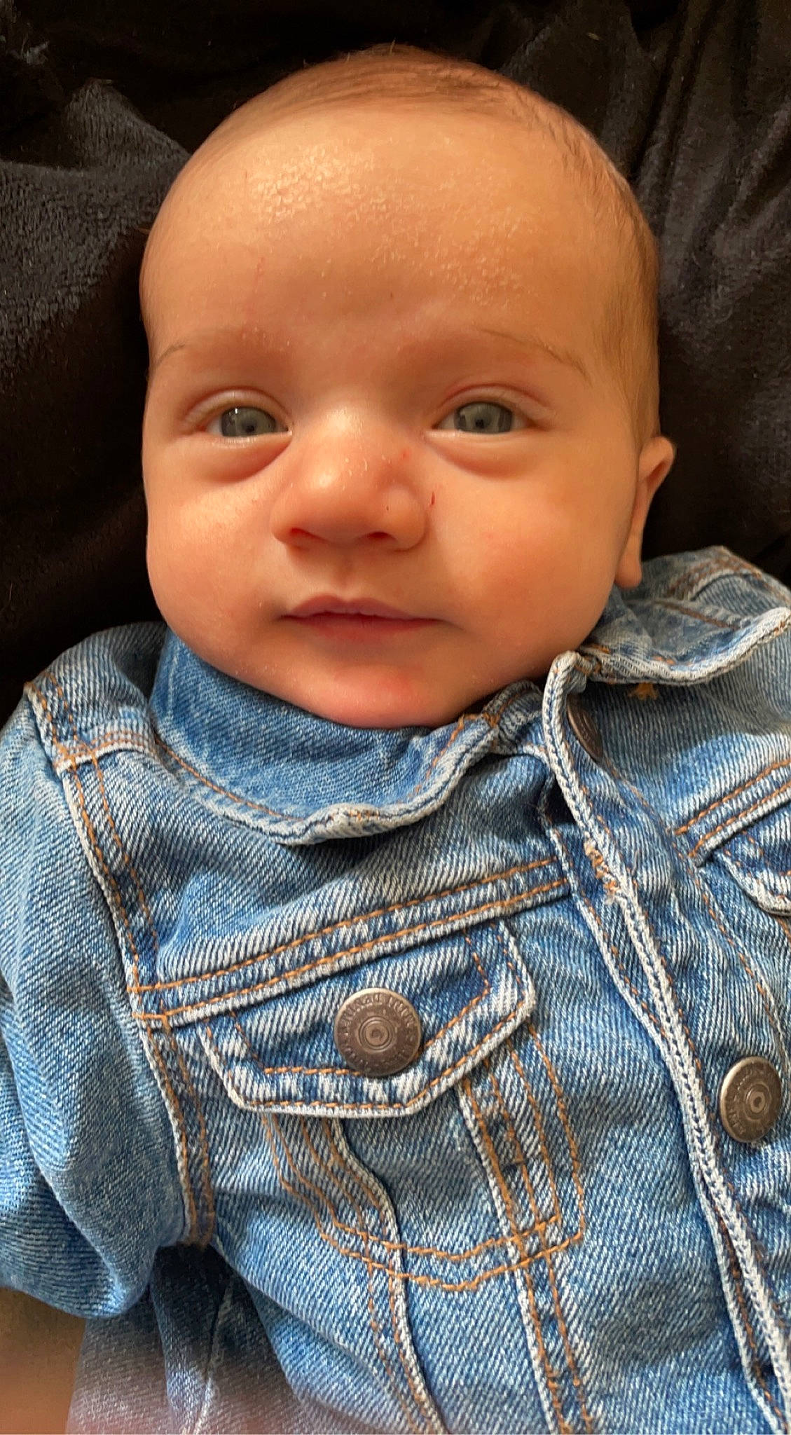 Noah participe au concours pour gagner de l'argent avec cette photo : baby, baby_toddler_clothing, brown, cheek, clothing, collar, cool, face, forehead, grey, iris, lip, mouth, neck, nose, outerwear, person, product, skin, sleeve