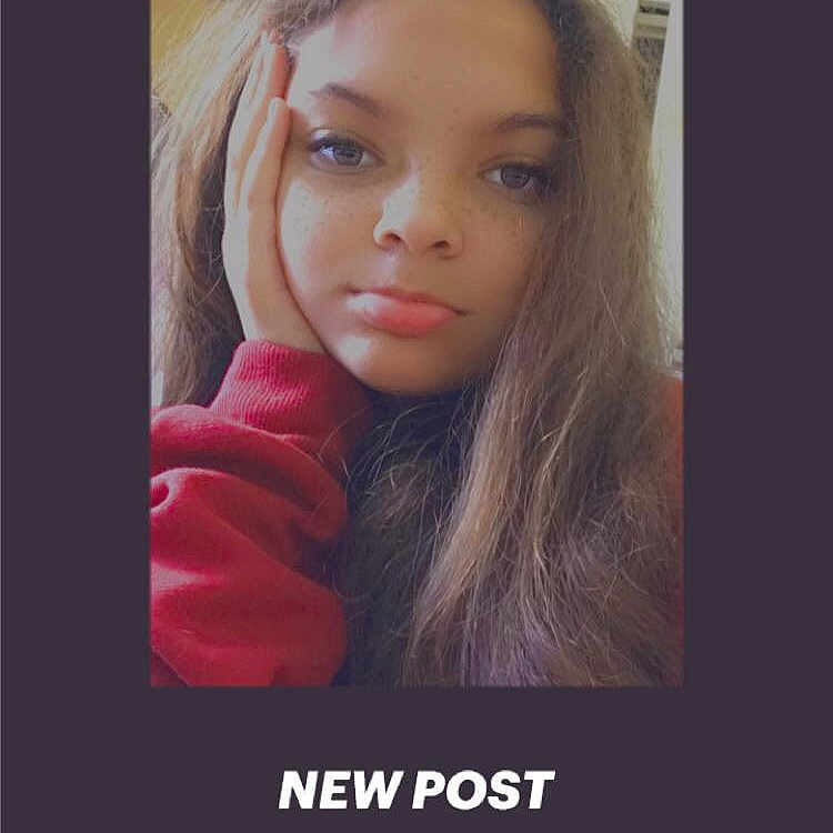 Loue participe au concours pour gagner de l'argent avec cette photo : beauty, blond, brown_hair, cosmetics, eye_liner, eyebrow, eyelash, fashion_model, flash_photography, hair_coloring, hairstyle, layered_hair, lip, long_hair, makeover, model, photo_shoot, portrait, portrait_photography, step_cutting