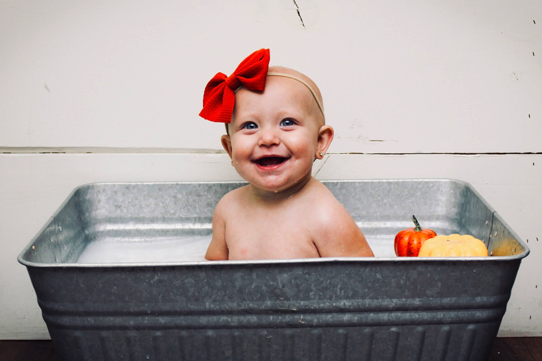 Penelope joined the competition — help win amazing prizes! baby, baby_bathing, baby_laughing, bathing, bathroom, bathtub, carmine, child, composite_material, fun, hairstyle, happy, joy, leisure, person, product, rectangle, room, smile, toddler