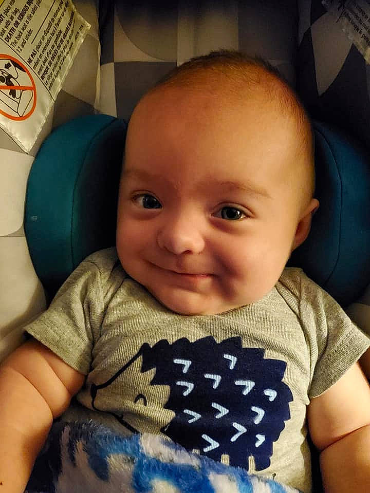 Vincenzo is registered to the contest to win money with this photo: baby, baby_making_funny_faces, cheek, child, chin, cool, ear, electronic_device, eye, face, facial_expression, forehead, head, iris, joy, lip, mouth, nose, person, skin