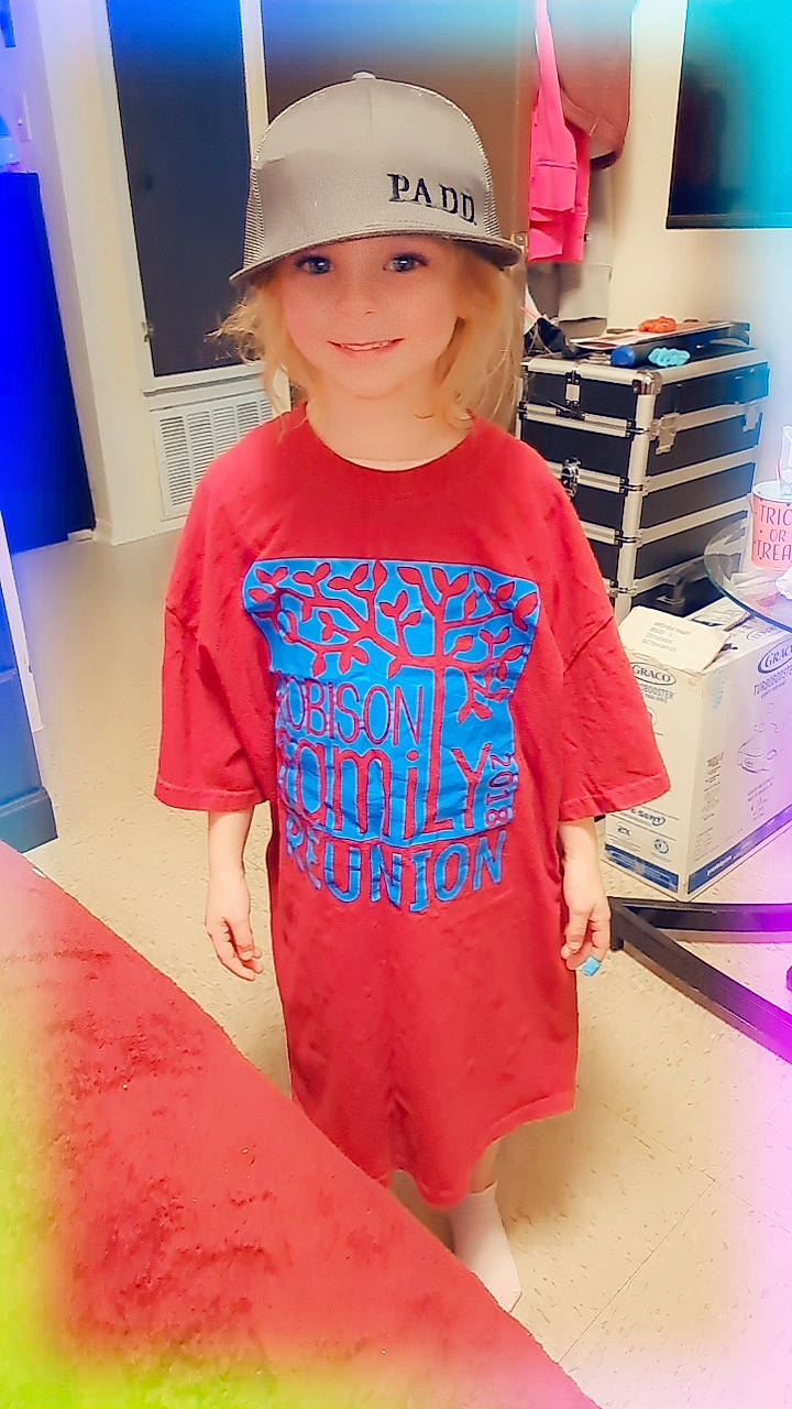 Daveena is registered to the contest to win money with this photo: baby_toddler_clothing, beauty, blue, cap, child, cool, electric_blue, fun, happy, headgear, headwear, joy, magenta, pattern, person, pink, sleeve, smile, snapshot, standing