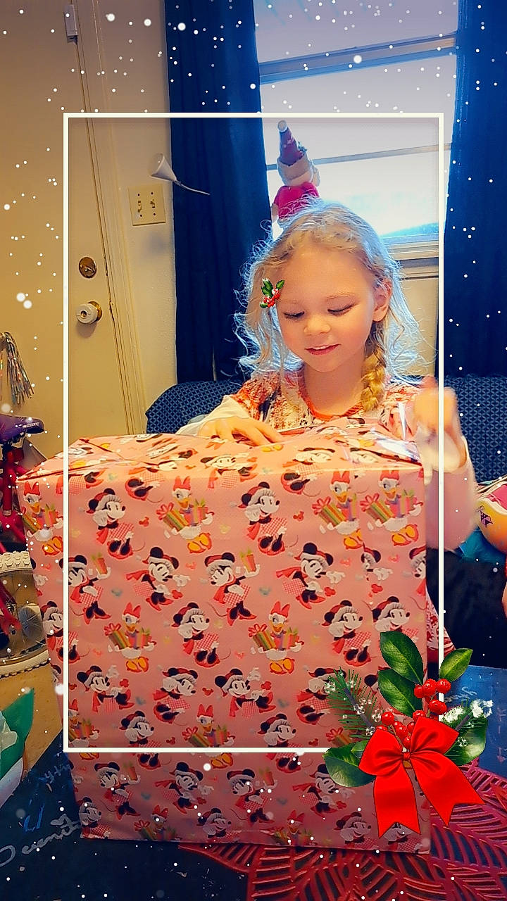 Daveena joined the competition — help win amazing prizes! art, barbie, dress, entertainment, event, fashion_design, flower, flower_arranging, formal_wear, fun, gown, happy, jewellery, magenta, microphone, pattern, peach, person, pink, plant