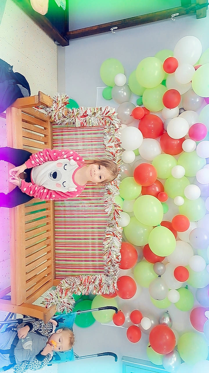 Faelynn is registered to the contest to win money with this photo: art, baby_products, baby_toys, balloon, child, circle, event, fun, green, happy, joy, magenta, party, party_supply, pattern, person, pink, play, product, room