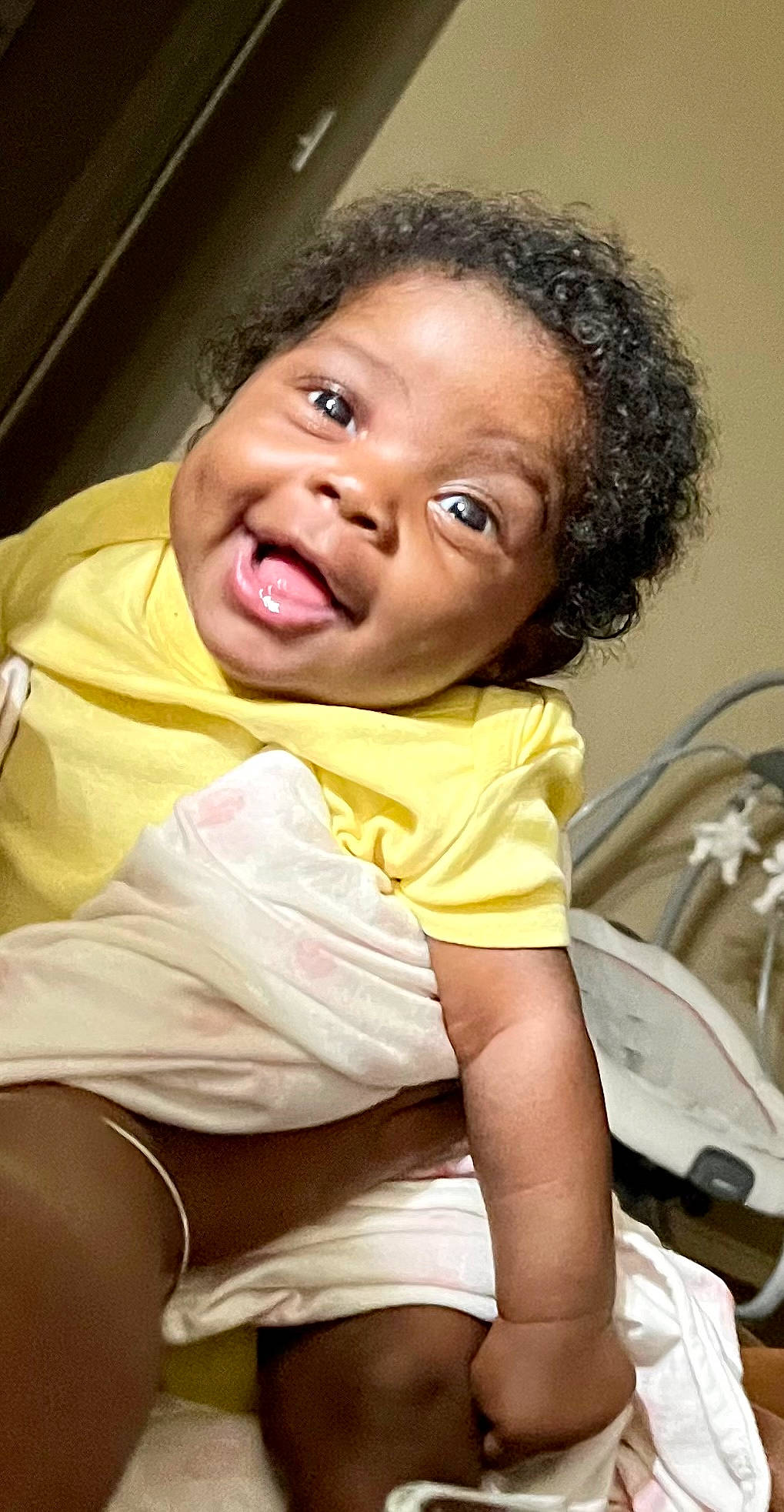 Jaliyah is registered to the contest to win money with this photo: cheek, chin, comfort, eye, eyebrow, facial_expression, flash_photography, gesture, hair, hairstyle, happy, human, lip, mouth, nose, organ, people, person, skin, smile