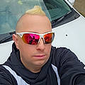 Djdj F.