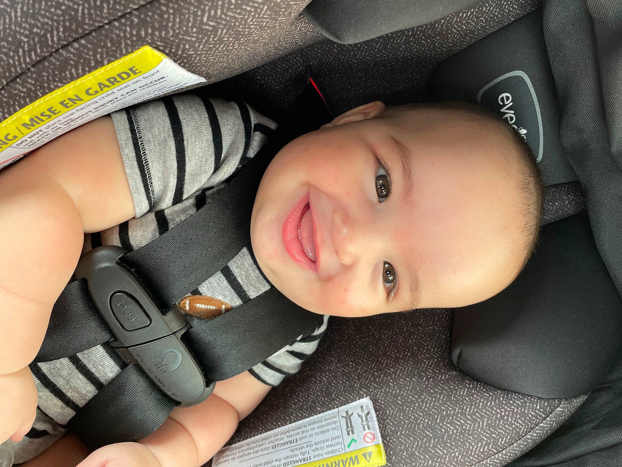 Rodrigo is registered to the contest to win money with this photo: auto_part, baby, baby_carriage, car_seat, cheek, child, chin, comfort, eye, eyebrow, face, flash_photography, happy, head, iris, joy, lip, nose, person, skin