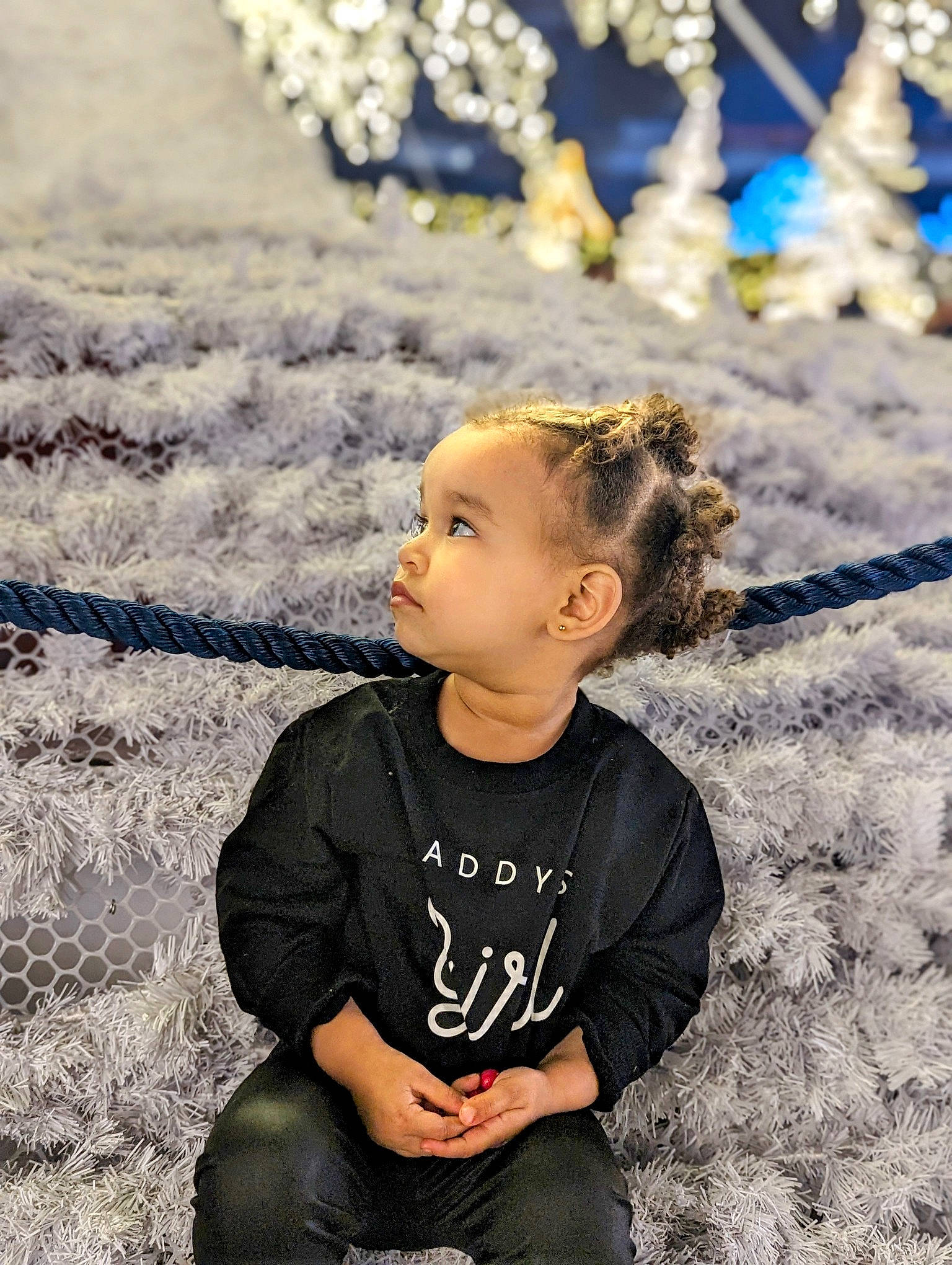 River is registered to the contest to win money with this photo: beauty, blond, child, electric_blue, fashion_accessory, flash_photography, fun, gesture, grass, hair, happy, jeans, jewellery, leisure, nature, people_in_nature, person, photograph, spring, standing