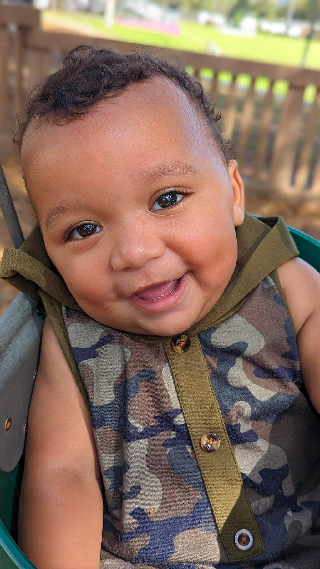 Ryker is registered to the contest to win money with this photo: cheek, chin, eye, eyebrow, eyelash, face, facial_expression, forehead, hairstyle, head, iris, joy, lip, mouth, neck, nose, organ, person, skin, sleeve