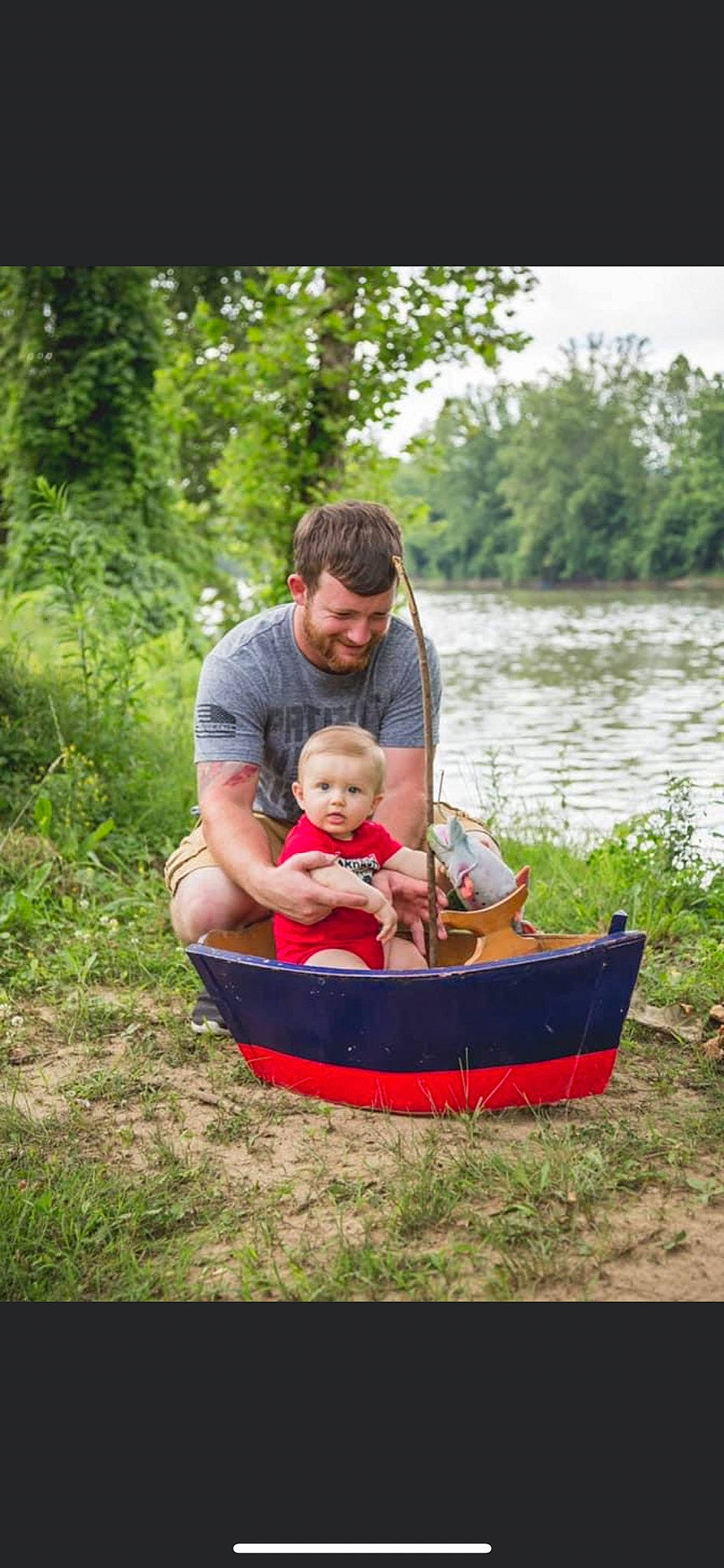 Conner is registered to the contest to win money with this photo: baby, baby_carriage, baby_products, child, fun, grass, happy, joy, lake, lawn, leisure, people_in_nature, person, plant, recreation, sitting, tire, toddler, travel, tree