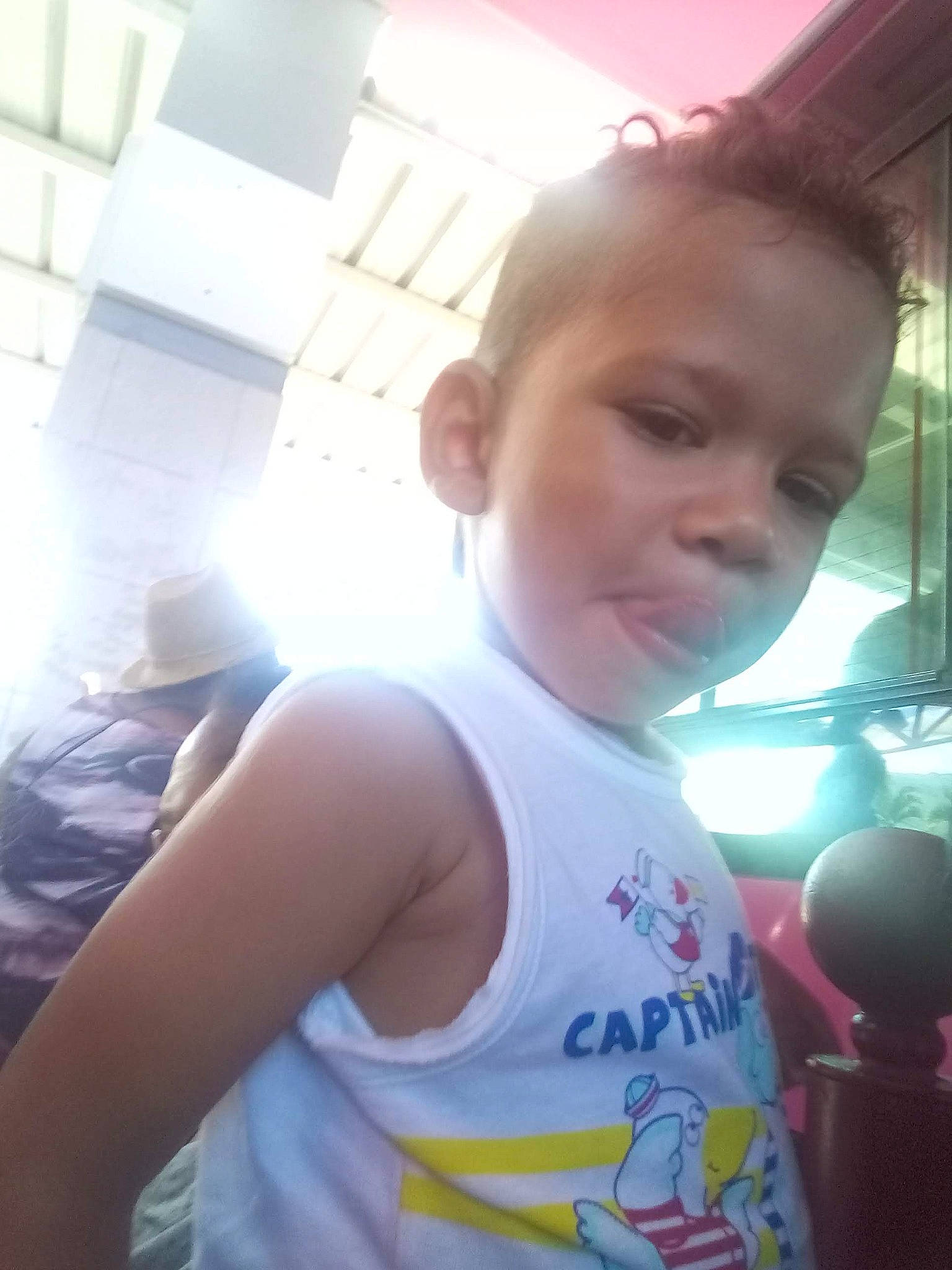 Hayden a rejoint le concours — aidez-le/la à gagner de superbes lots ! arm, beauty, cheek, child, cool, ear, eye, face, forehead, fun, hair, head, nose, person, selfie, shoulder, skin, smile, snapshot, summer