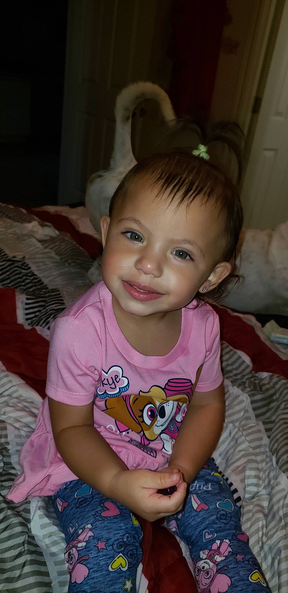 Zariyah is registered to the contest to win money with this photo: baby, cheek, child, ear, eye, face, facial_expression, fun, head, iris, organ, person, pink, play, skin, smile, toddler