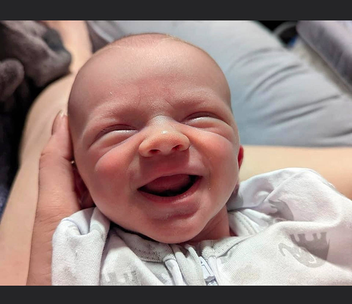 Olyver is registered to the contest to win money with this photo: baby, baby_laughing, baby_making_funny_faces, baby_toddler_clothing, cheek, comfort, crying, ear, eye, eyebrow, forehead, gesture, happy, iris, lip, mouth, nose, person, skin, smile