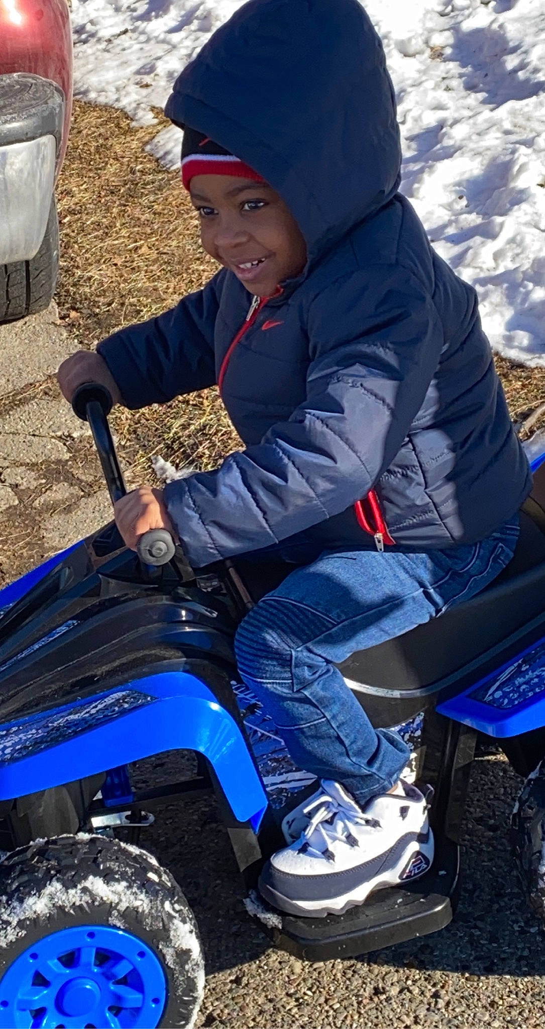 Marquis is registered to the contest to win money with this photo: automotive_design, automotive_exterior, automotive_lighting, automotive_tire, automotive_wheel_system, blue, fender, fun, headgear, headlamp, headwear, helmet, jacket, joy, motor_vehicle, motorcycle_helmet, motorcycling, outdoor_recreation, outerwear, person