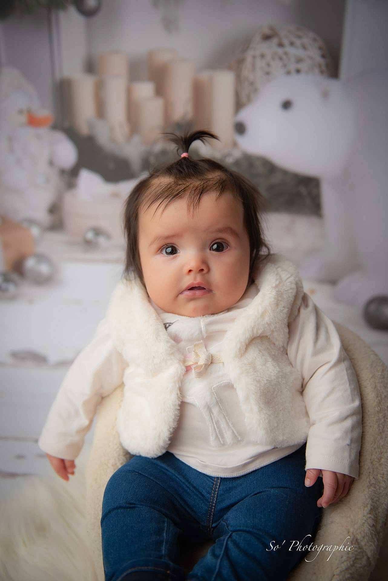 Luna a rejoint le concours — aidez-le/la à gagner de superbes lots ! baby, cheek, child, eye, face, fur, person, skin, toddler