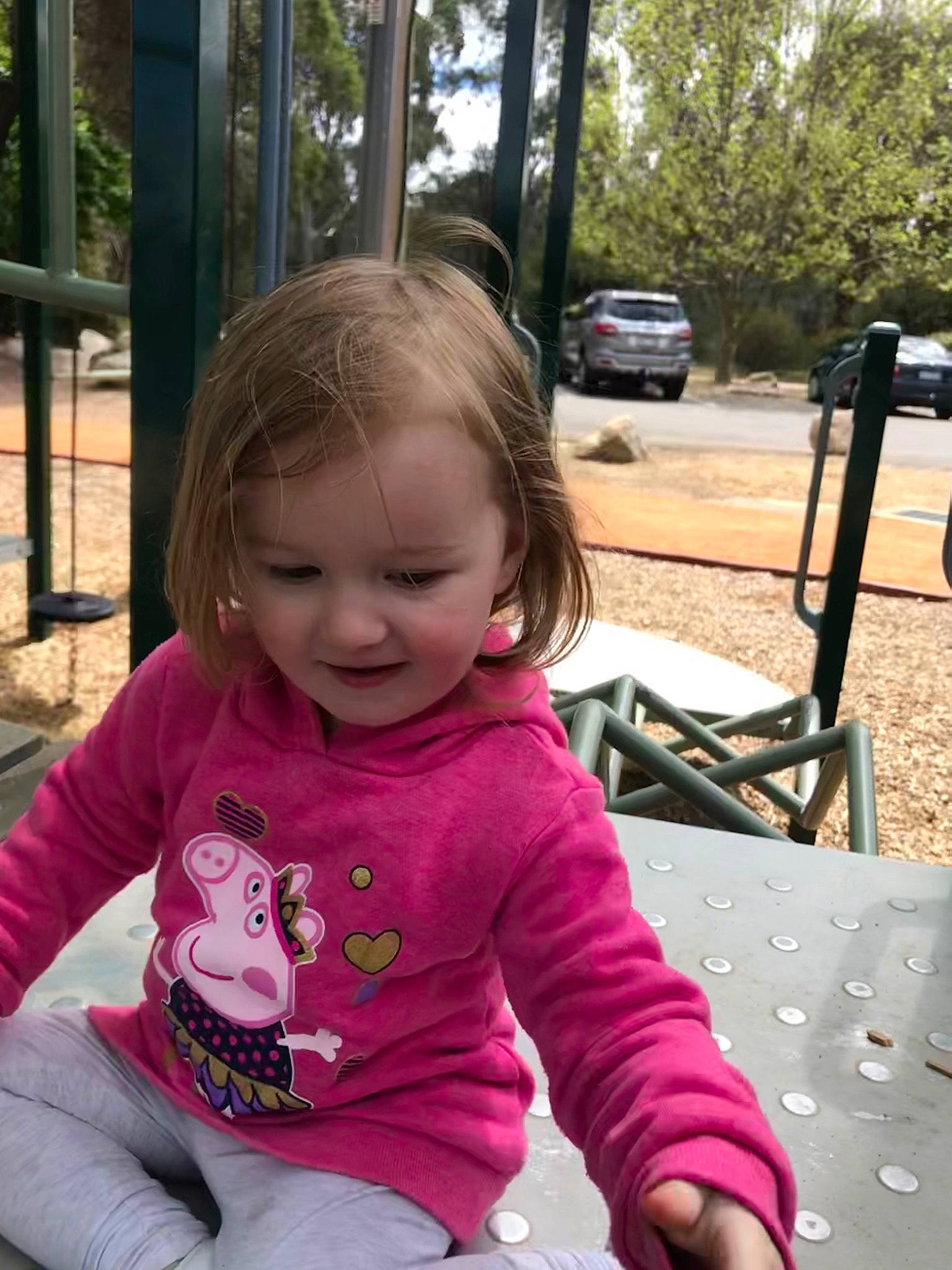 Johanna is registered to the contest to win money with this photo: baby, child, joy, person, pink, play, sitting, skin, smile, toddler, vacation