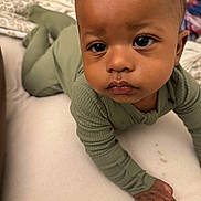 Khari is registered to the contest to win money with this photo: baby, babycrawling, bodypart, crawling, face, finger, hand, head, person, photography, portrait