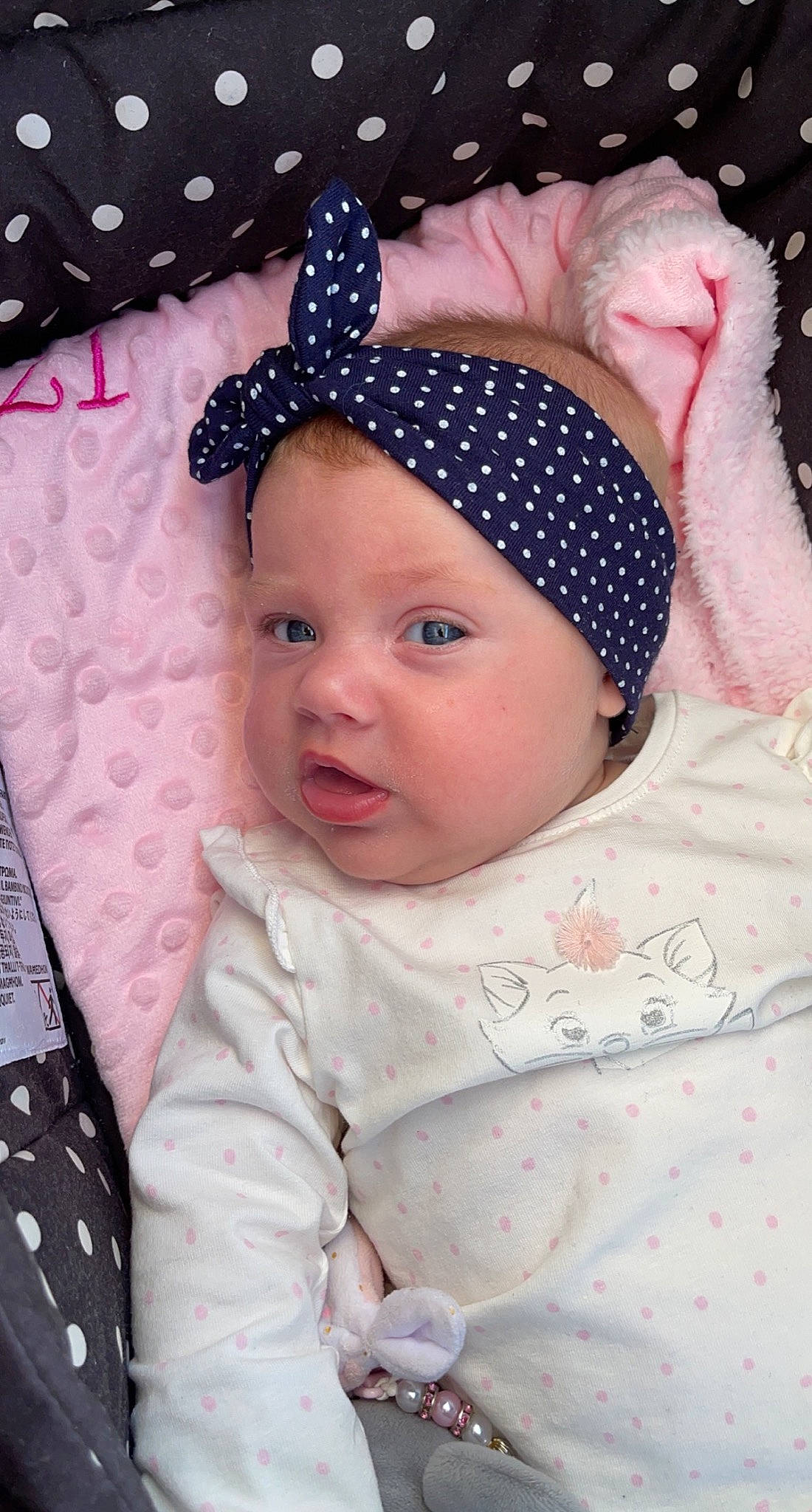 Syannah participe au concours pour gagner de l'argent avec cette photo : baby, baby_sleeping, baby_toddler_clothing, cap, cheek, child, chin, comfort, costume_hat, face, headband, headwear, knit_cap, linens, lip, outerwear, person, pink, skin, sleeve