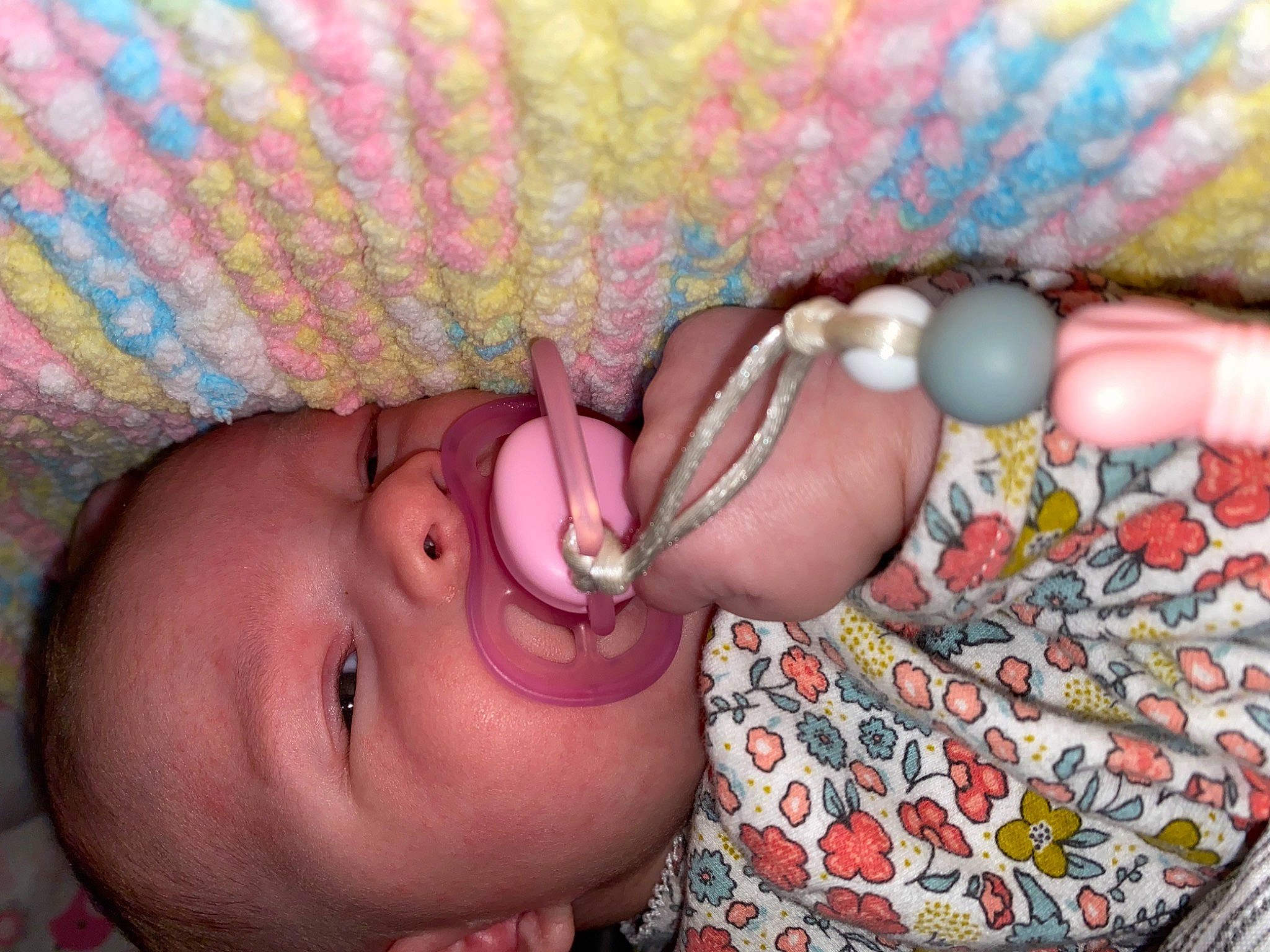 Laurena participe au concours pour gagner de l'argent avec cette photo : baby, baby_toddler_clothing, cheek, ear, eyelash, finger, food, hand, happy, headgear, lip, mouth, nail, neck, nose, organ, person, pink, skin, smile
