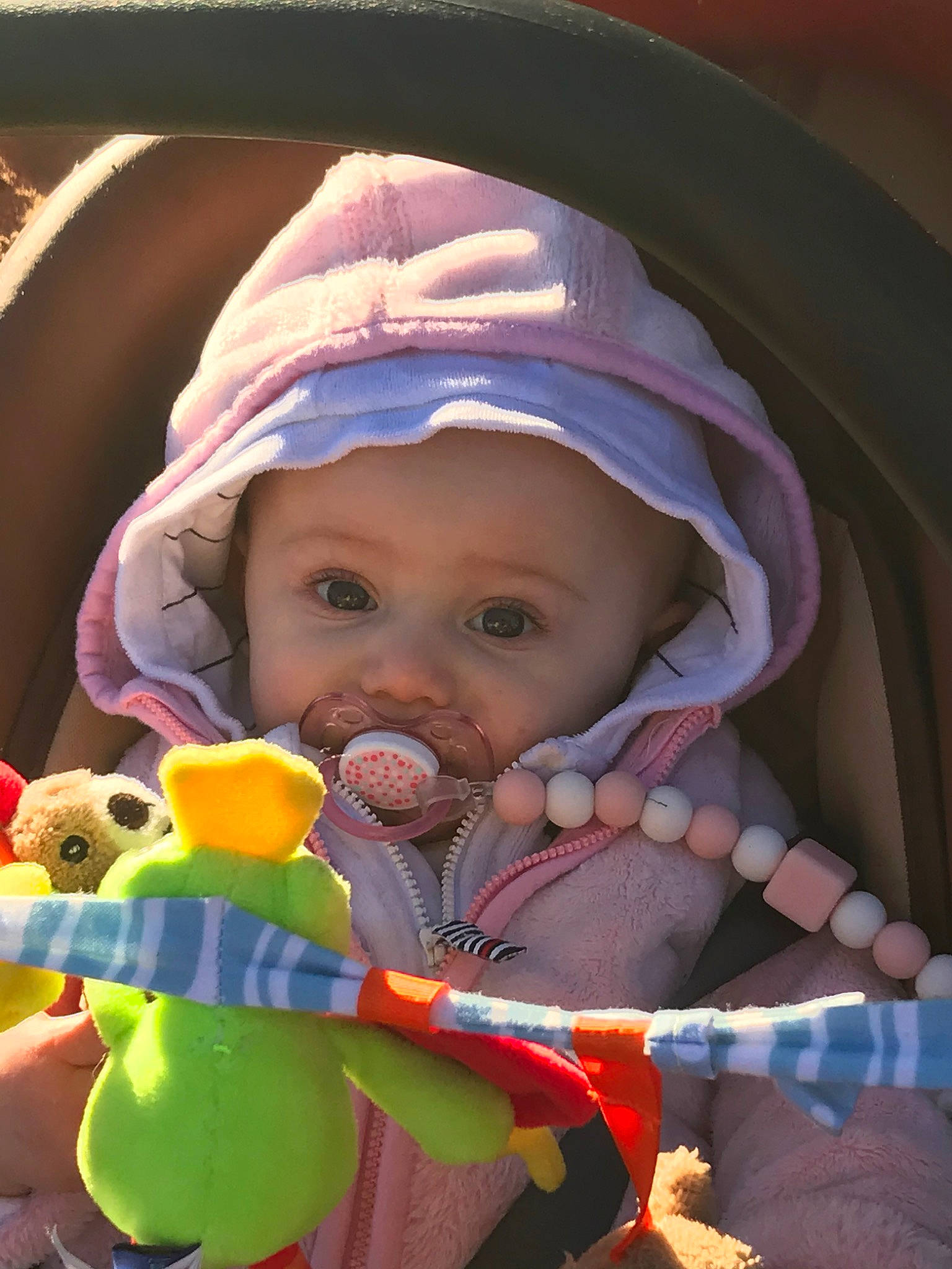 Zélyna a rejoint le concours — aidez-le/la à gagner de superbes lots ! baby, baby_products, child, headwear, joy, person, product, toddler