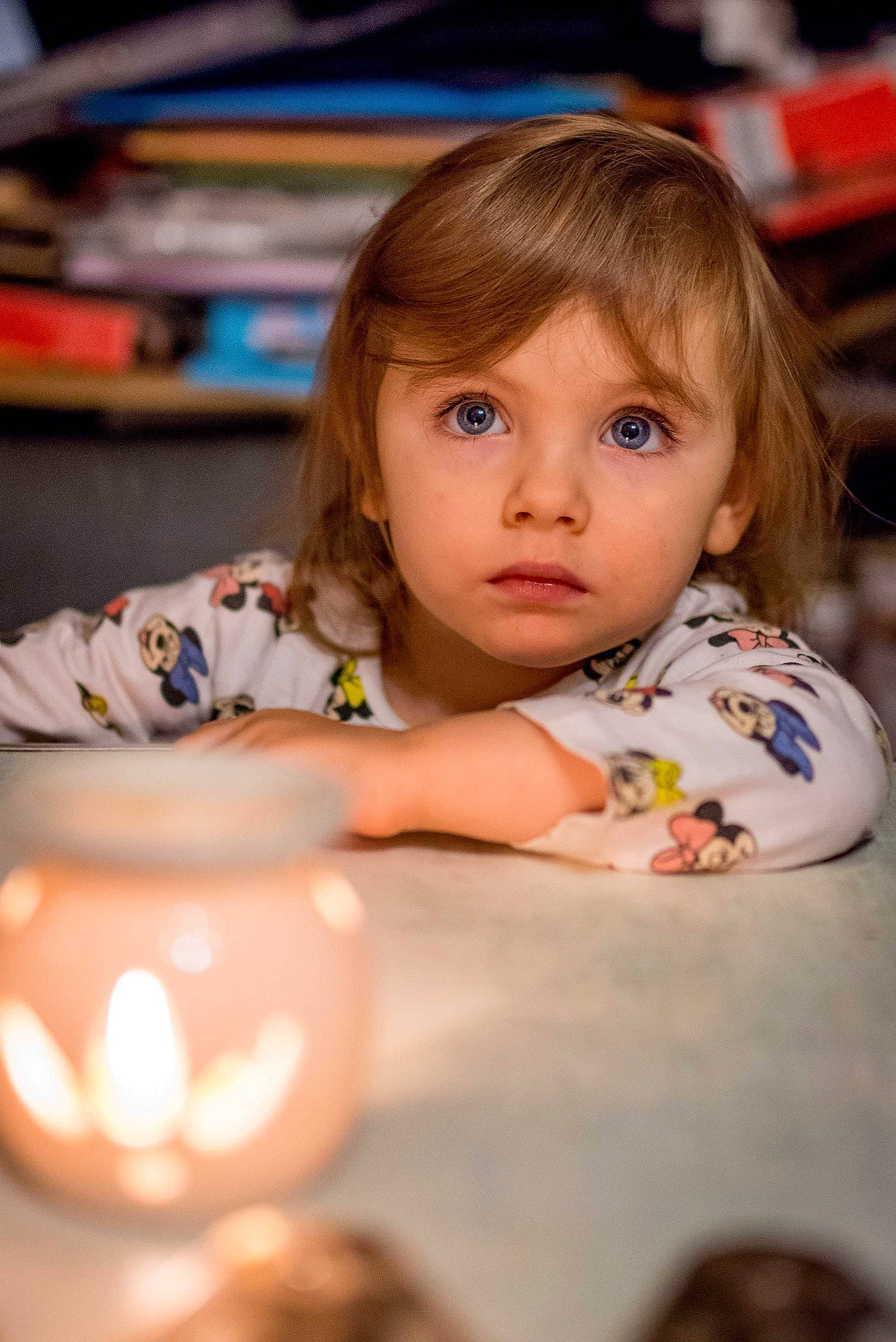 Kelly participe au concours pour gagner de l'argent avec cette photo : beauty, brown_hair, candle, cheek, child, cup, drinkware, fun, happy, leisure, mammal, people, person, recreation, serveware, skin, table, tableware, teacup, toddler