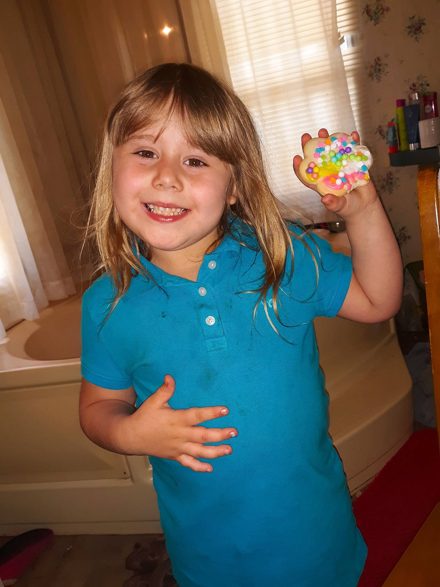Kaylynn joined the competition — help win amazing prizes! child, finger, fun, joy, person, smile, t_shirt, toddler, vacation