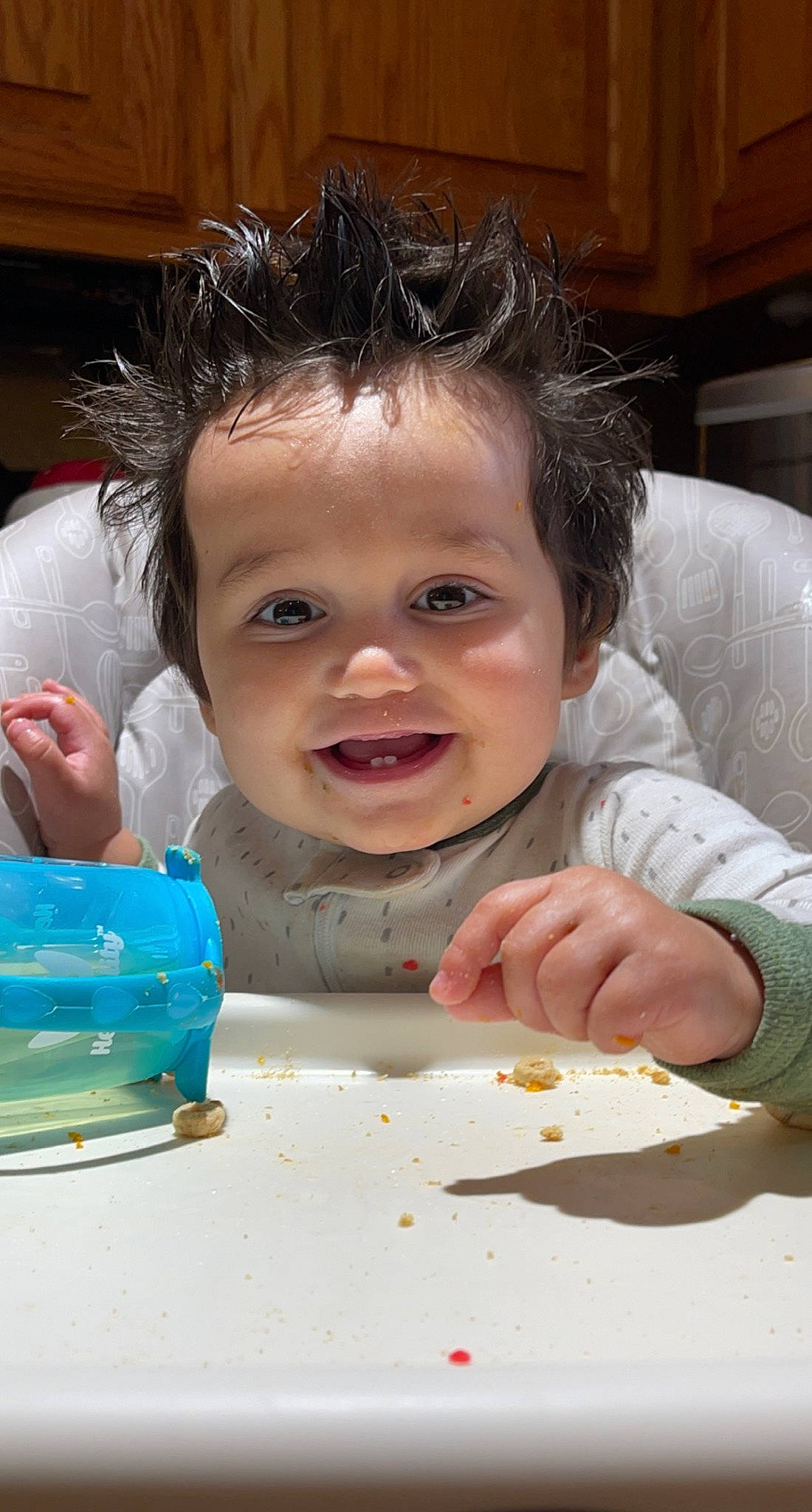 Keelan joined the competition — help win amazing prizes! baby, bathing, child, comfort_food, eating, fun, happy, icing, leisure, mouth, nose, person, plastic_bottle, plate, play, recreation, smile, sweetness, table, tableware