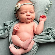 Naël participe au concours pour gagner de l'argent avec cette photo : baby, blanket, closeup, cute, fabric, foot, hand, headband, indoors, infant, mint_green, newborn, peaceful, pillow, portrait, resting, skin, sleeping, soft_texture, wrapped