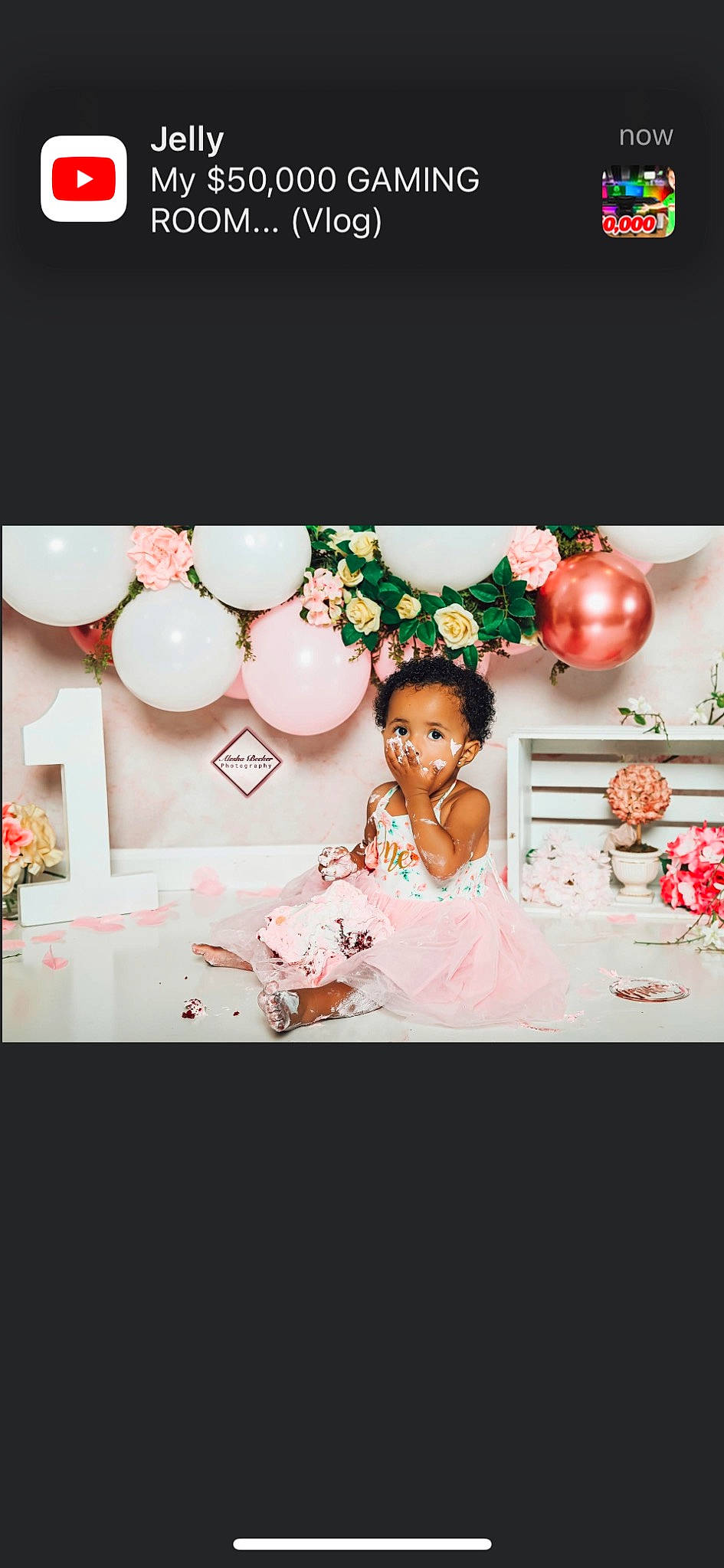 Amara is registered to the contest to win money with this photo: baby, balloon, child, circle, event, fashion_accessory, flash_photography, floral_design, font, graphic_design, happy, jewellery, magenta, party_supply, peach, person, petal, pink, room, still_life_photography
