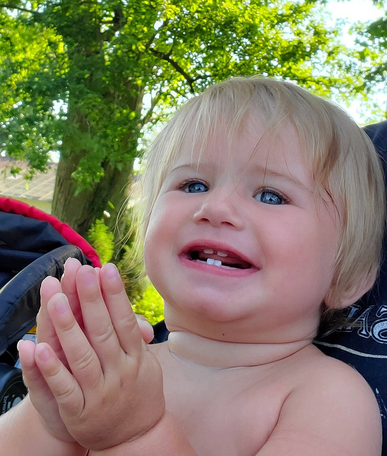 Beth-ann is registered to the contest to win money with this photo: cheek, chest, chin, facial_expression, finger, fun, gesture, grass, hand, happy, joy, leisure, lip, nose, people_in_nature, person, skin, smile, summer, thumb