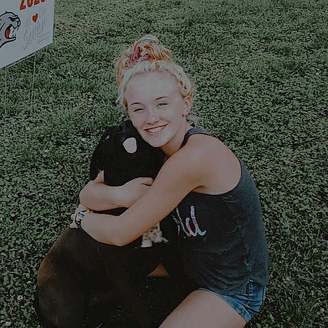 Ray is registered to the contest to win money with this photo: arm, blond, child, fawn, grass, human_body, human_leg, joint, leg, photography, plant, sitting, thigh, toddler, trunk