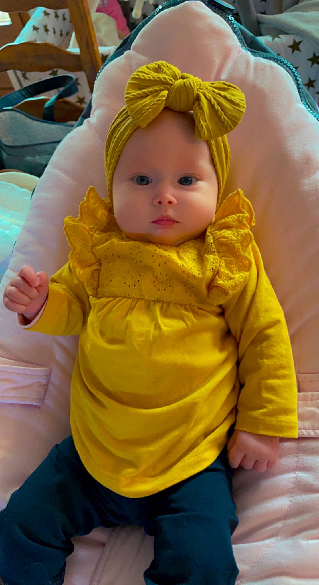 Inès a rejoint le concours — aidez-le/la à gagner de superbes lots ! baby, baby_products, baby_toddler_clothing, cheek, child, comfort, doll, eye, fun, happy, head, iris, linens, orange, sitting, sleeve, t_shirt, toddler, toy, yellow