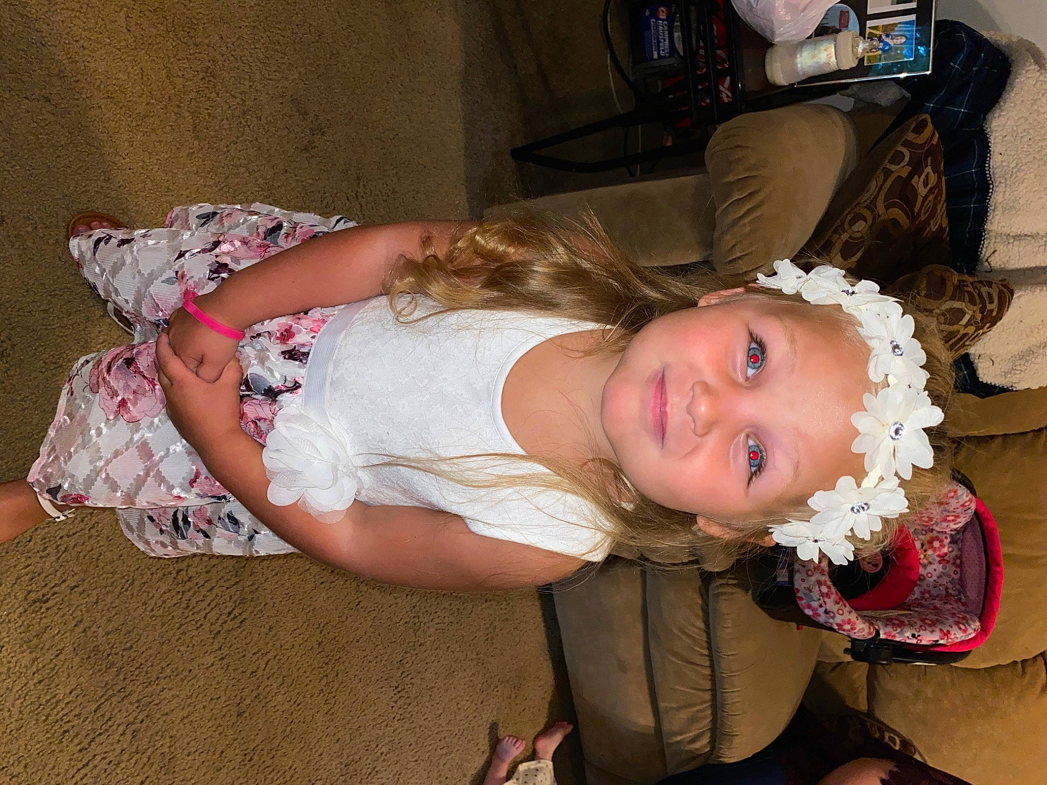 Lyanna is registered to the contest to win money with this photo: child, headwear, joy, person