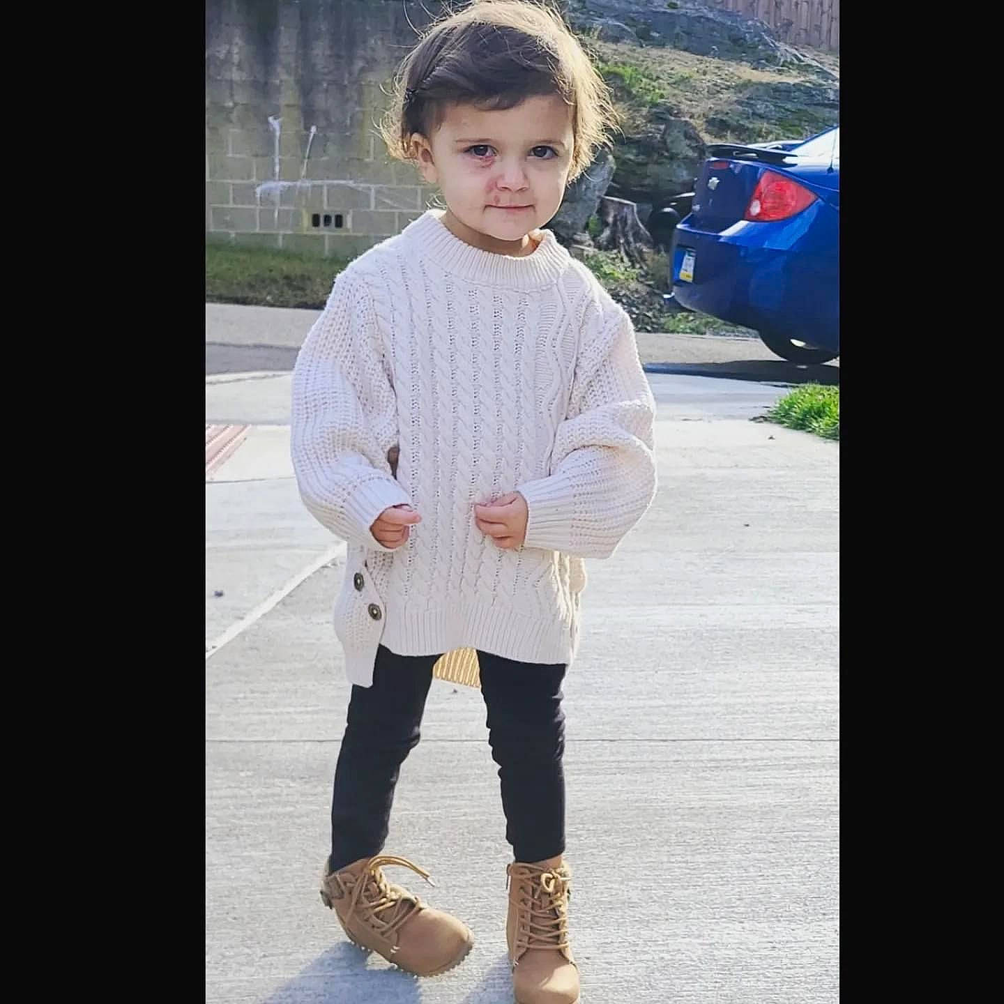 Sophia is registered to the contest to win money with this photo: blazer, child, collar, denim, dress_shirt, electric_blue, fashion_design, formal_wear, knee, leg, neck, pattern, person, plaid, shoulder, sleeve, sneakers, sportswear, t_shirt, toddler