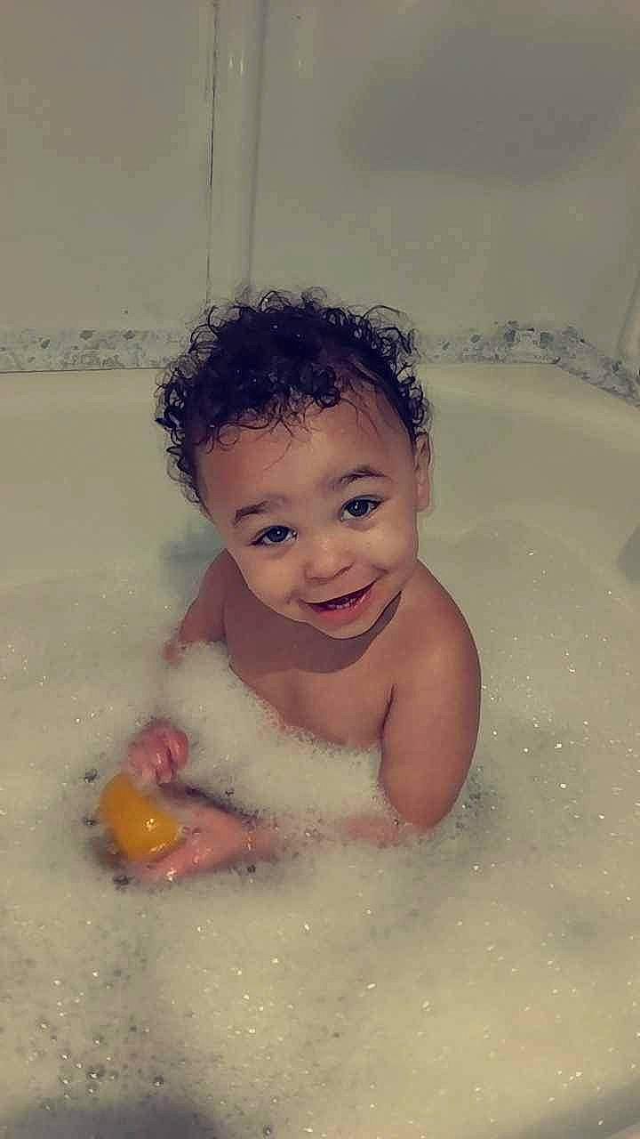 Kristofer joined the competition — help win amazing prizes! baby, baby_bathing, bathing, bathroom, bathtub, child, eye, fluid, foam, fun, hand, happy, human_body, iris, liquid, organ, person, skin, smile, toddler