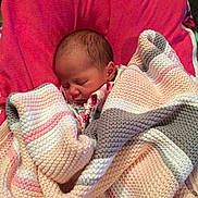 Marnie is registered to the contest to win money with this photo: