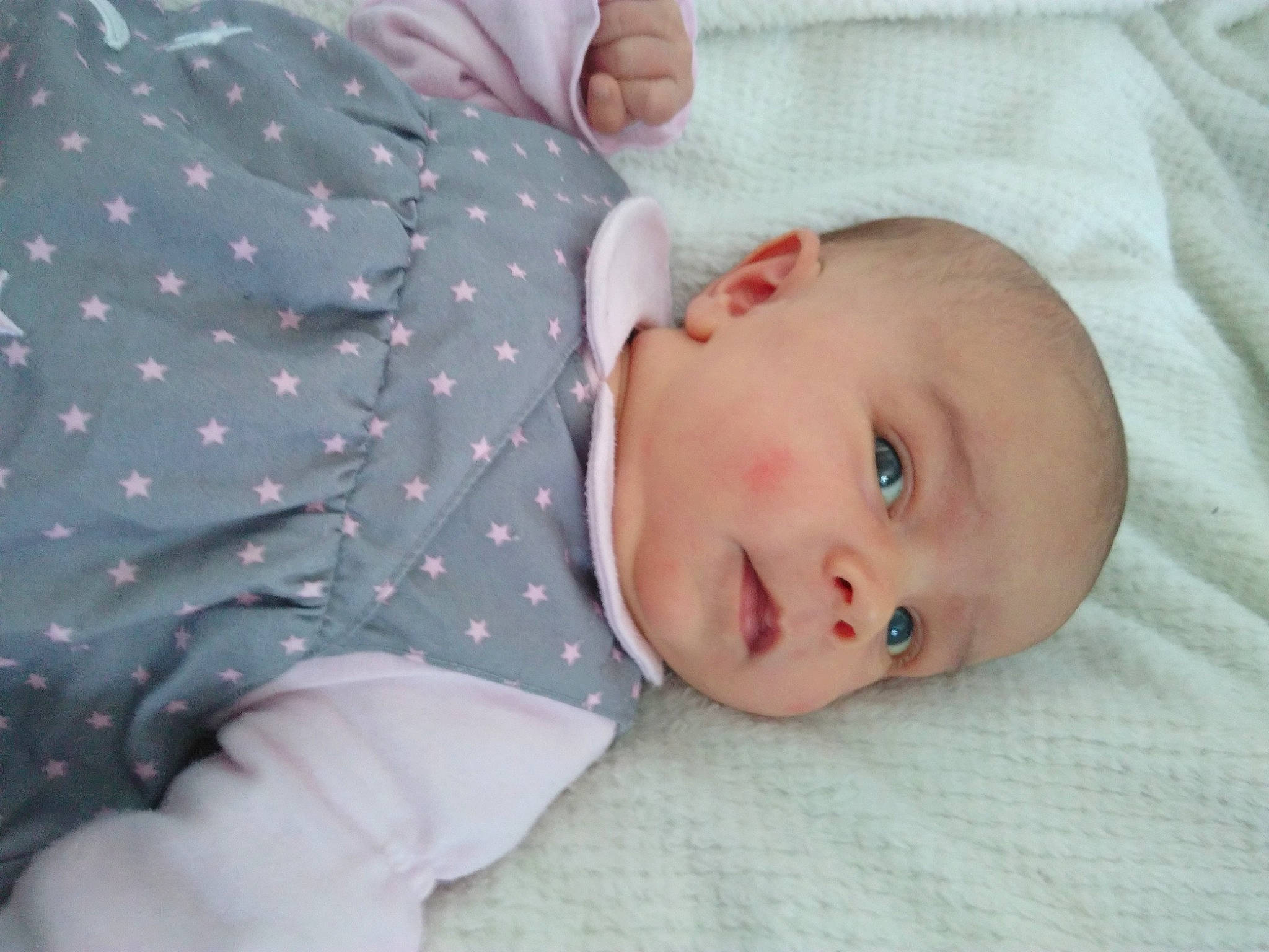 Axelle participe au concours pour gagner de l'argent avec cette photo : baby, baby_sleeping, bedtime, cheek, child, ear, eye, face, head, nose, person, skin, sleep, toddler