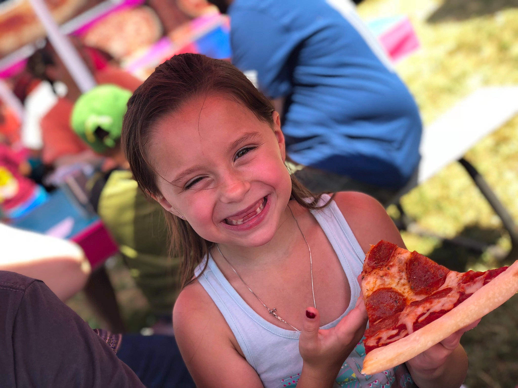 Natalee is registered to the contest to win money with this photo: arm, child, ear, facial_expression, finger, flesh, fun, happy, joy, neck, person, smile, vacation