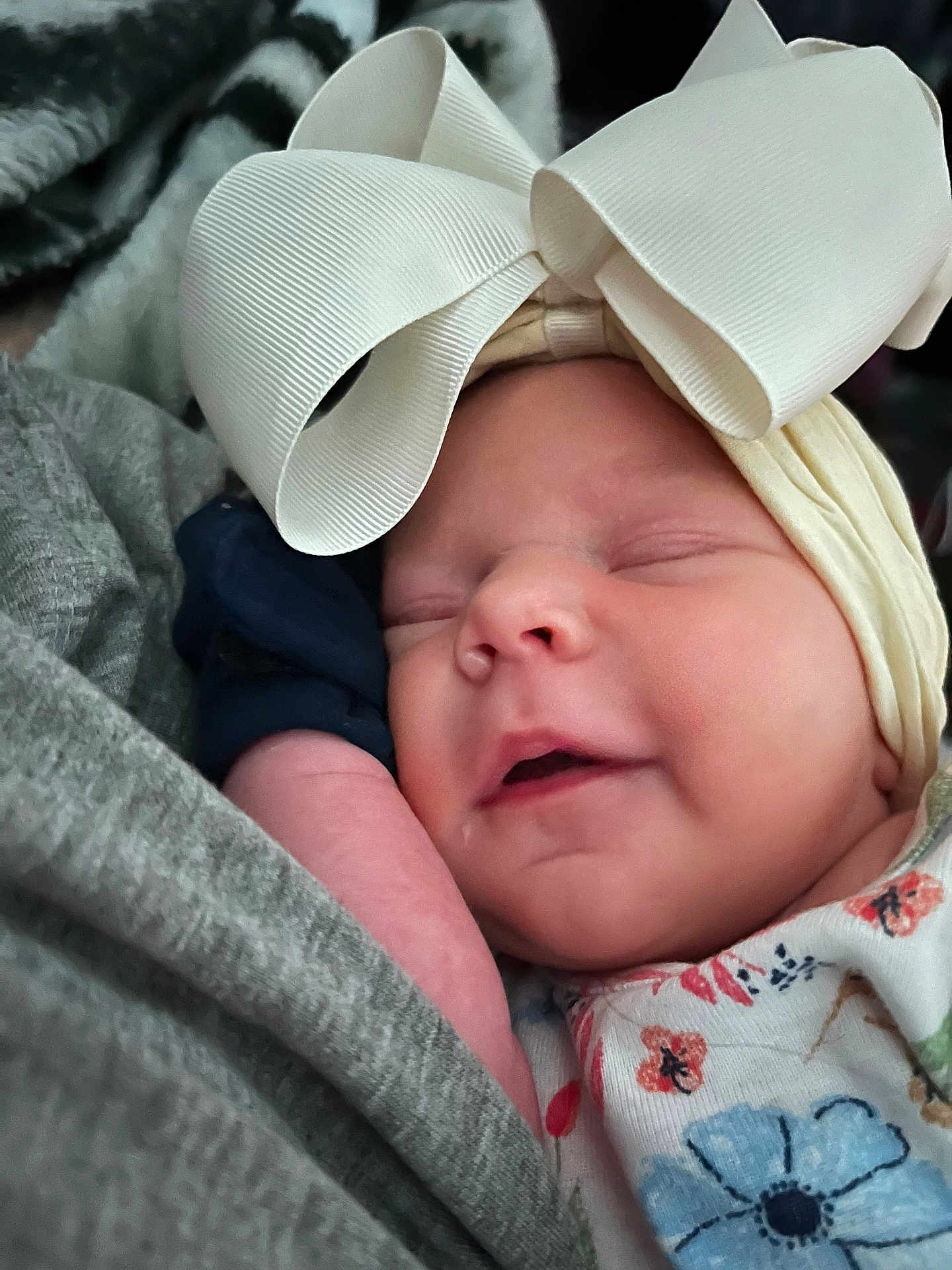 Kariyah joined the competition — help win amazing prizes! baby, sleeping, headband, bow, flower_pattern, infant, closeup, soft, cozy, blanket, cute, face, child, apparel, rest, peaceful, skin, newborn, hand, portrait