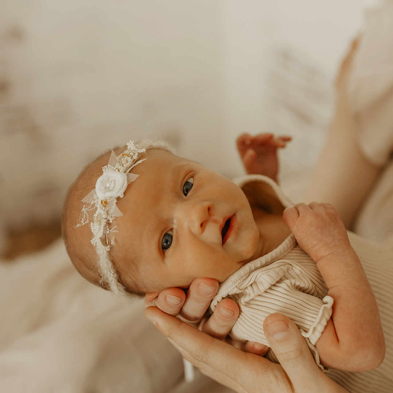Swayze is registered to the contest to win money with this photo: baby, babylaughing, bodypart, bonnet, clothing, face, finger, hand, happy, hat, head, newborn, person, photography, portrait, smile, wrist