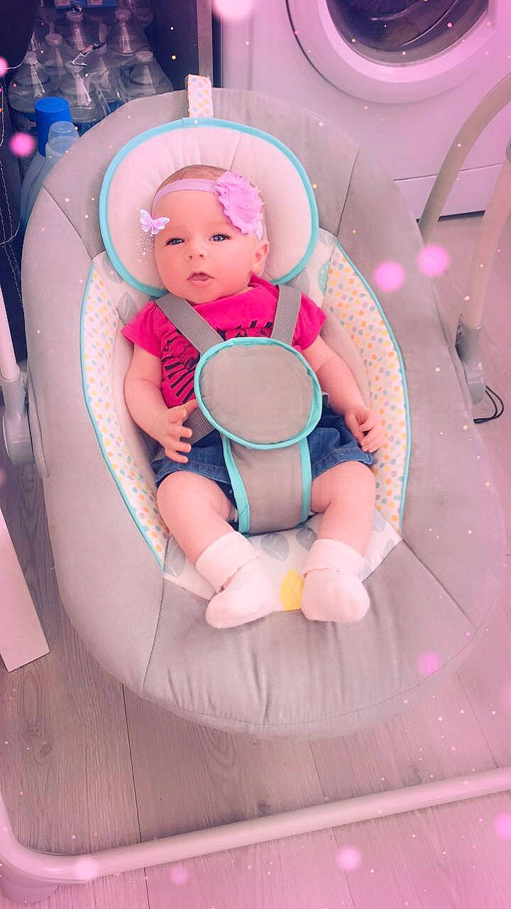 éléna a rejoint le concours — aidez-le/la à gagner de superbes lots !