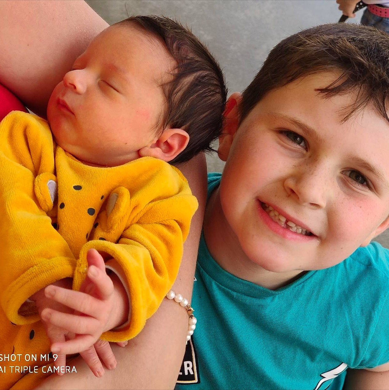 Kyllian participe au concours pour gagner de l'argent avec cette photo : baby, baby_products, baby_sleeping, baby_toddler_clothing, bedtime, bracelet, cheek, child, comfort, face, forehead, joy, nail, nap, nose, person, skin, sleep, toddler, tooth