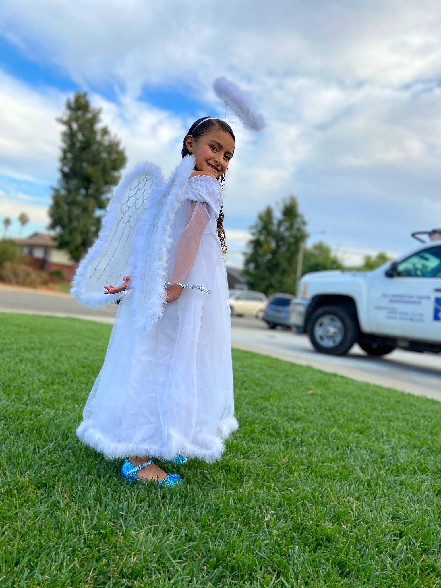 Melissa Navarette is registered to the contest to win money with this photo: bridal_party_dress, bridal_veil, bride, car, cloud, dress, flash_photography, gesture, gown, grass, grassland, happy, joy, landscape, people_in_nature, person, plant, sky, tree, vehicle