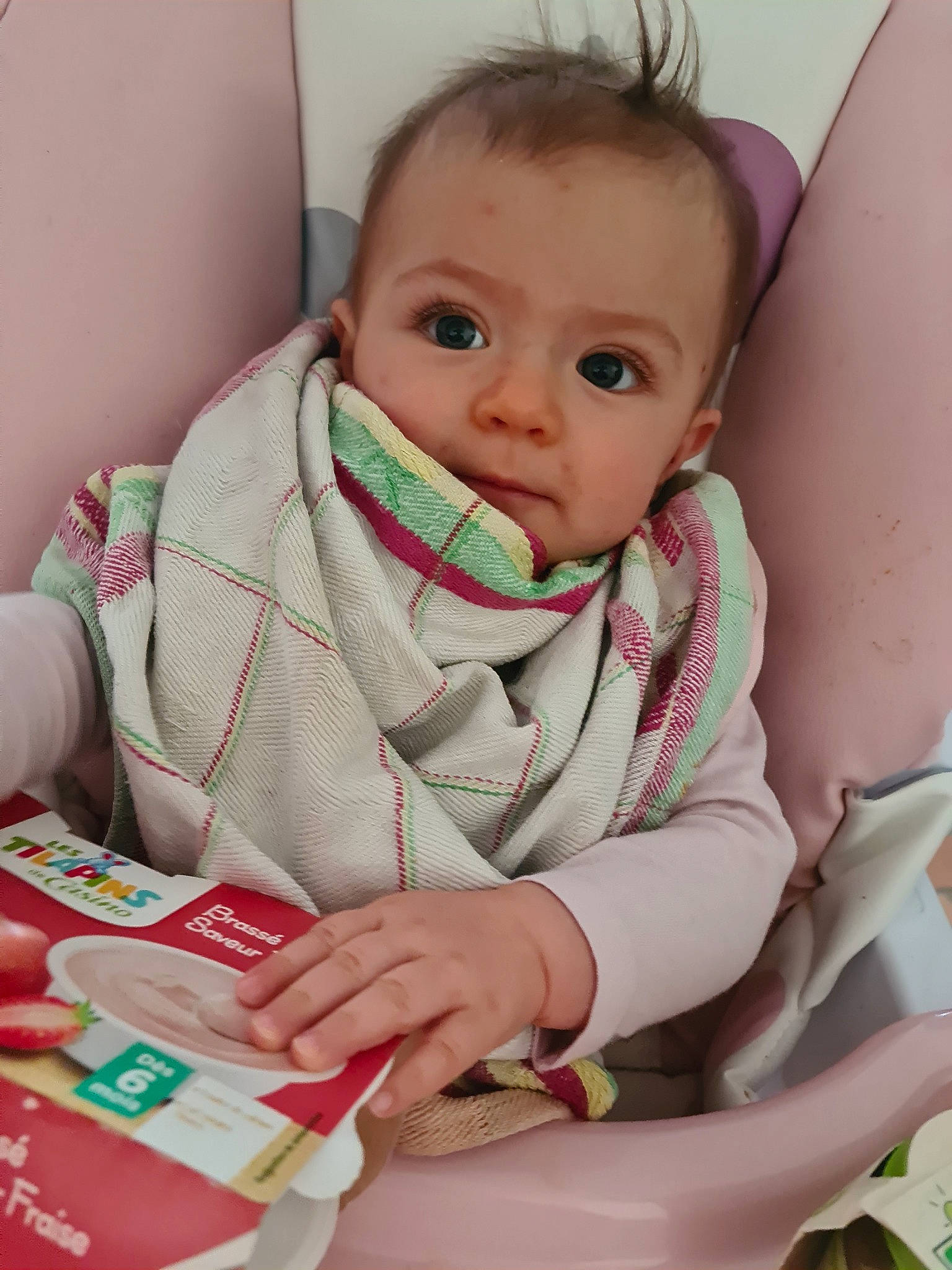 Lyah participe au concours pour gagner de l'argent avec cette photo : baby, cheek, child, person, skin, toddler