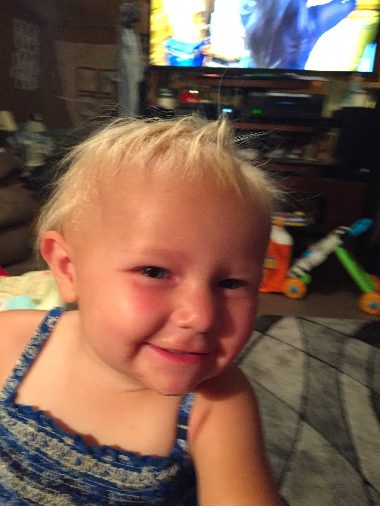 Skylin is registered to the contest to win money with this photo: baby, cheek, child, chin, ear, eye, face, forehead, fun, hair, hairstyle, head, iris, joy, lip, mouth, nose, person, skin, smile